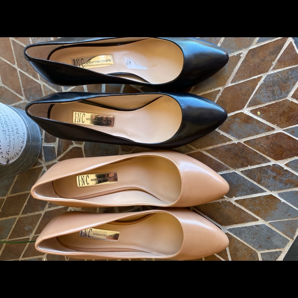 INC Pumps Black and Nude 6.5 Lot Heels
